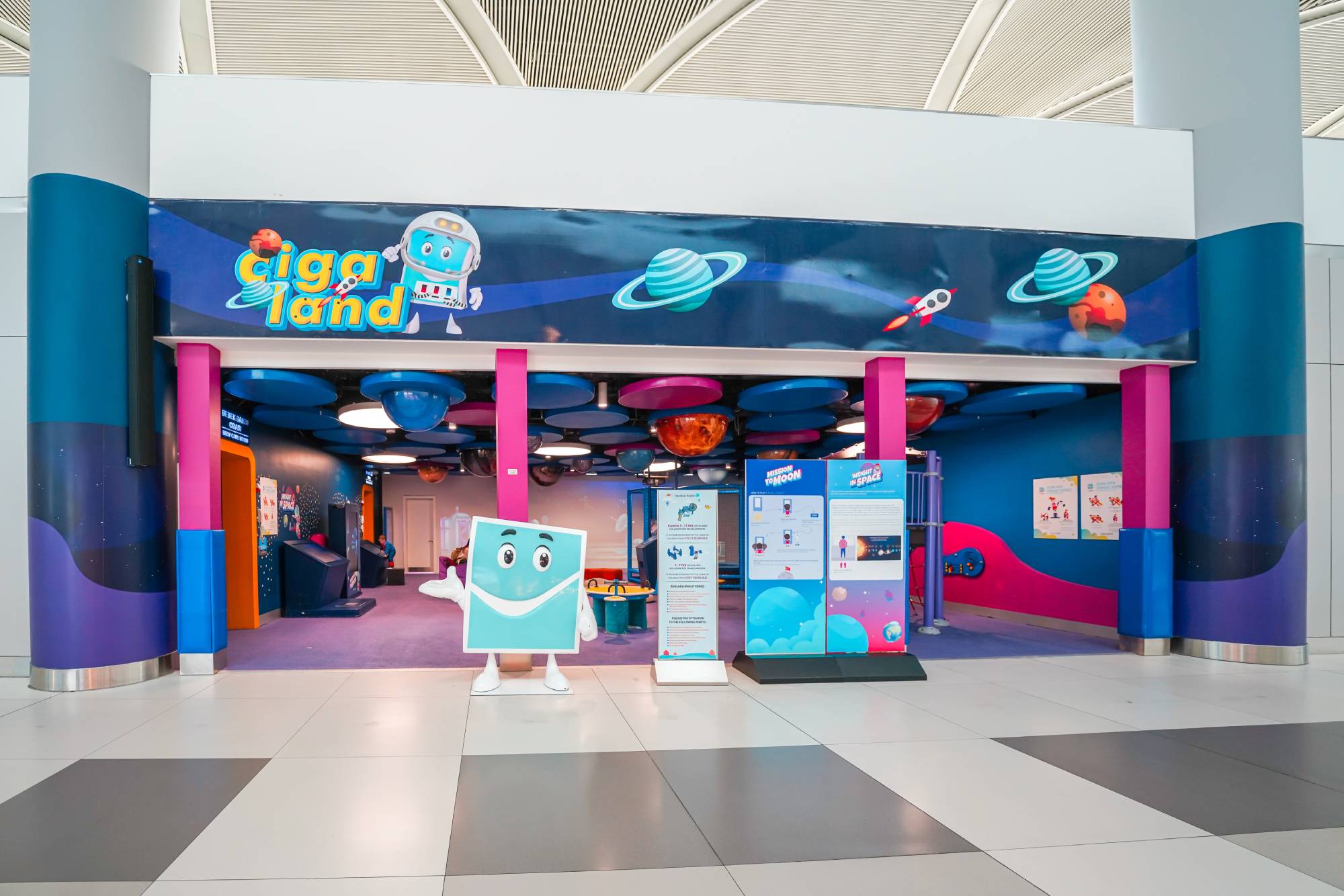 istanbul airport children's playground entrance