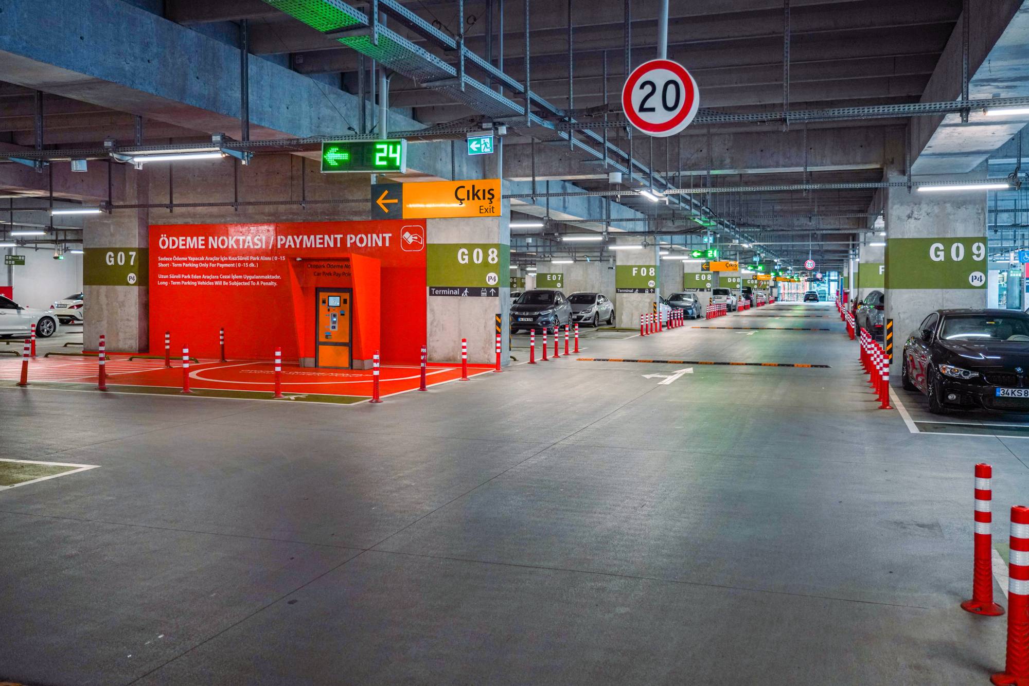 parking payment point large angle