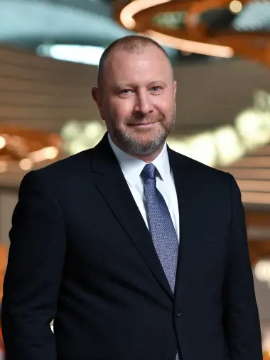 iga ceo yardımcısı ve havalimanı operasyon genel müdür yardımcısı mehmet büyükaytan
